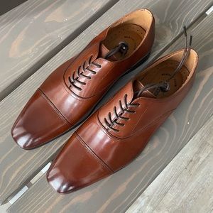 Florsheim Cap Toe Lace up Tan Leather Oxford Shoes Size 8 D